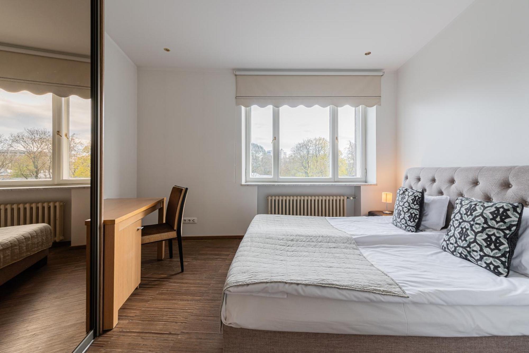 P32 - Boutique City Center Apartments Tallinn Rum bild