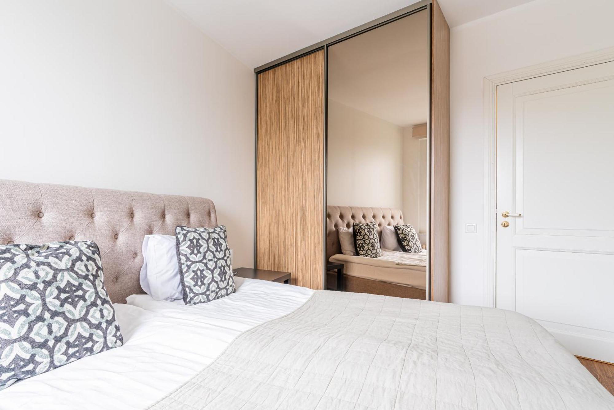 P32 - Boutique City Center Apartments Tallinn Rum bild